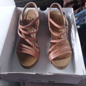 Blowfish wedge sandals